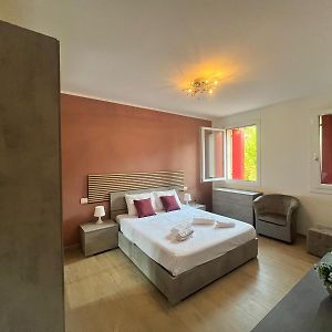 Casa Laguna Escape